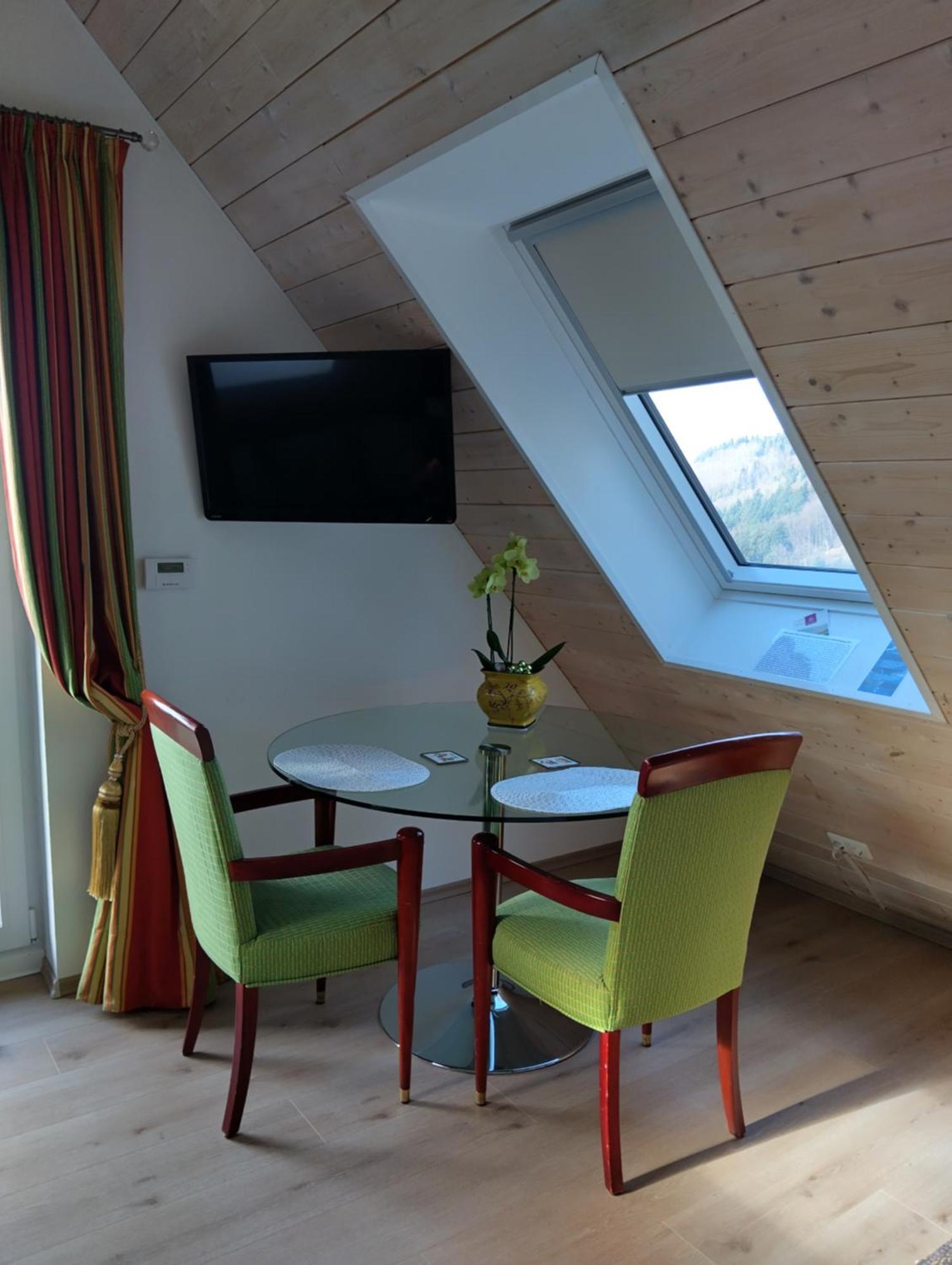 Haus "Guck - Ins - Tal" Appartement Sasbachwalden Buitenkant foto