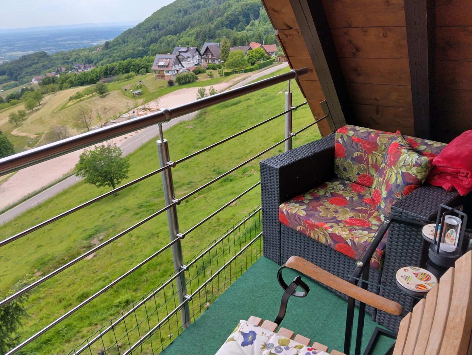 Haus "Guck - Ins - Tal" Appartement Sasbachwalden Buitenkant foto